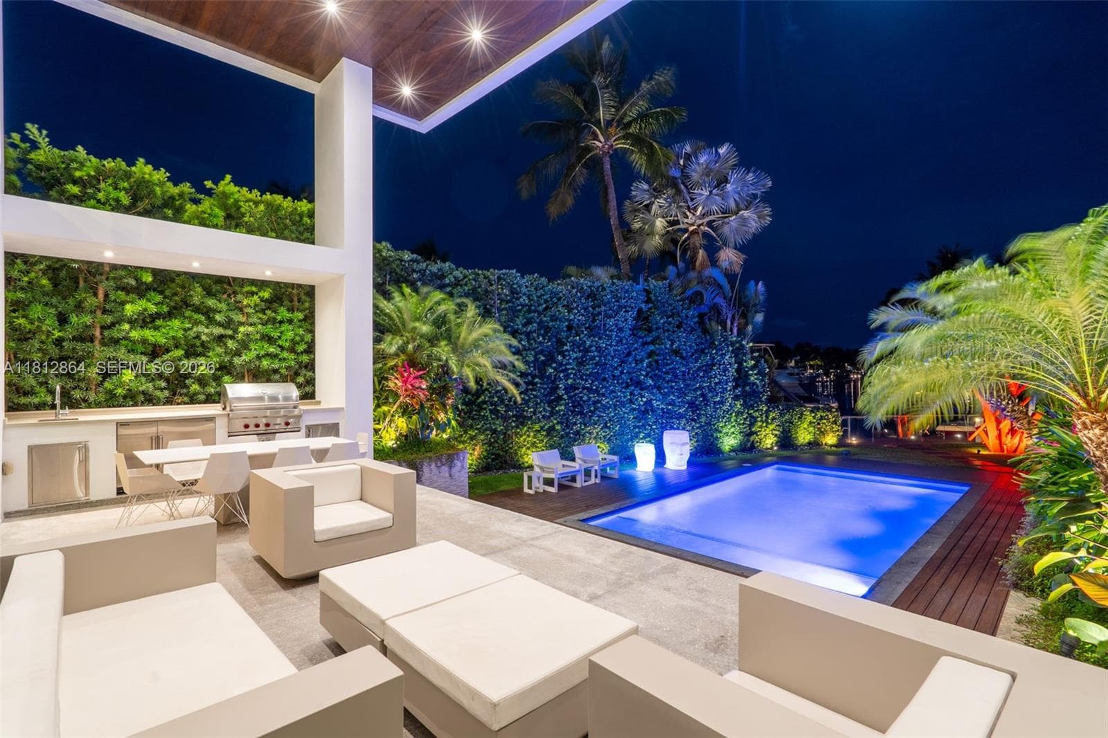 420 Island Dr, Key Biscayne FL 33149 — 66