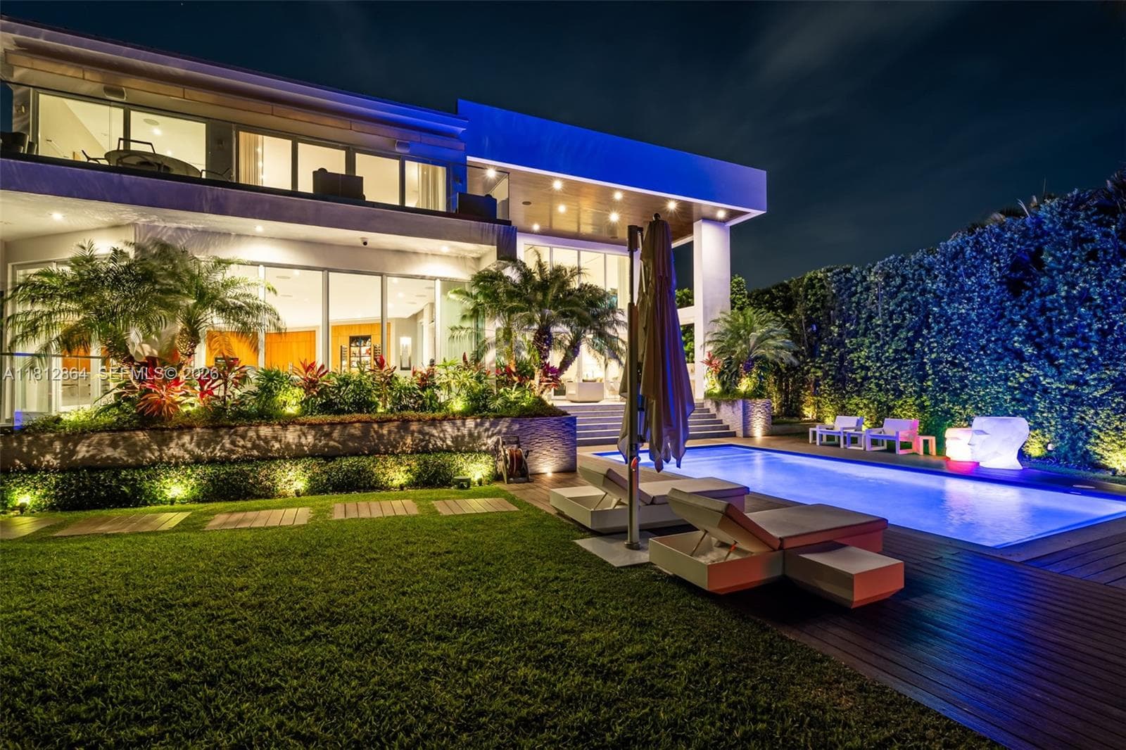 420 Island Dr, Key Biscayne FL 33149 — 71