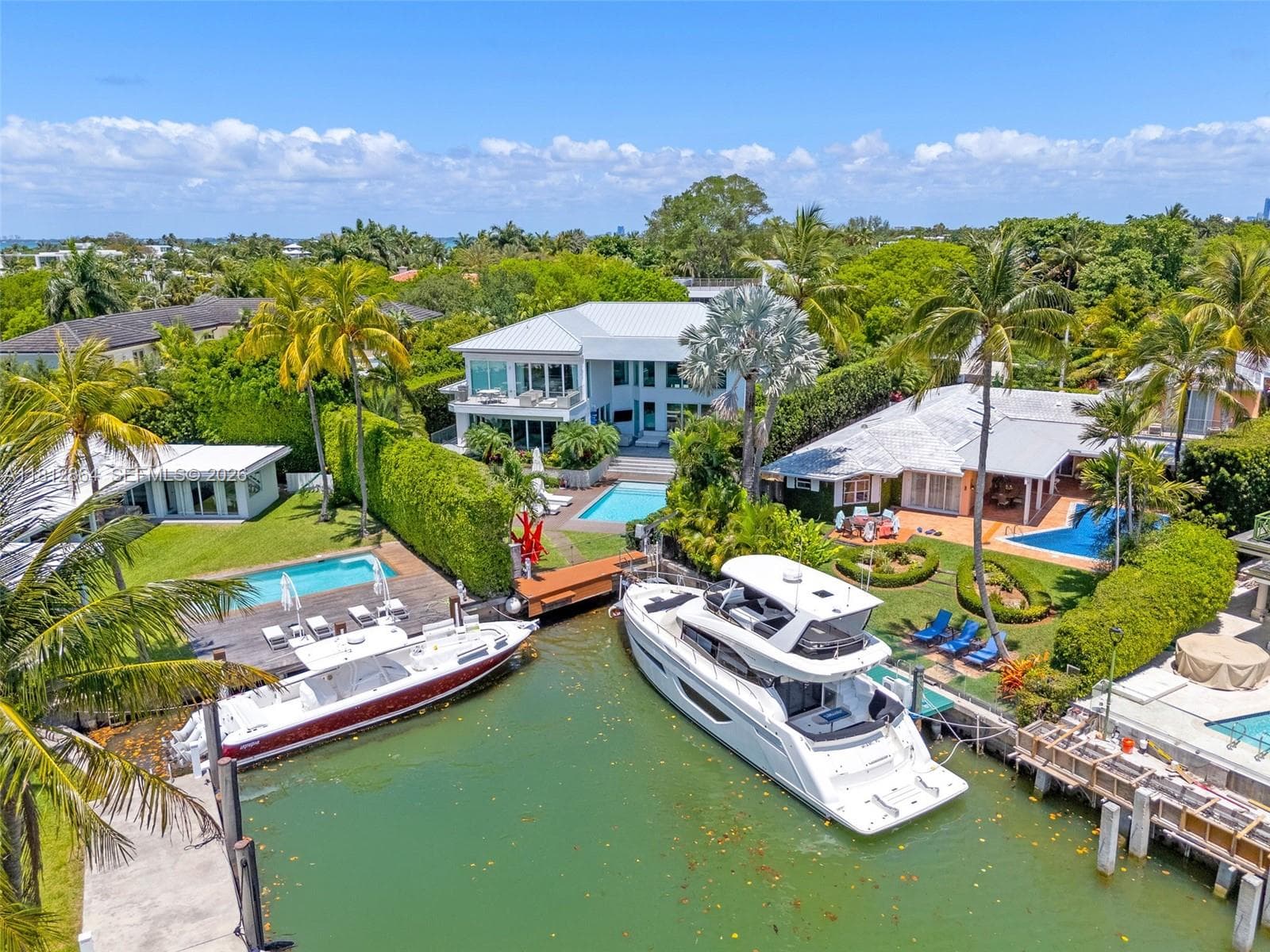 420 Island Dr, Key Biscayne FL 33149 — 79