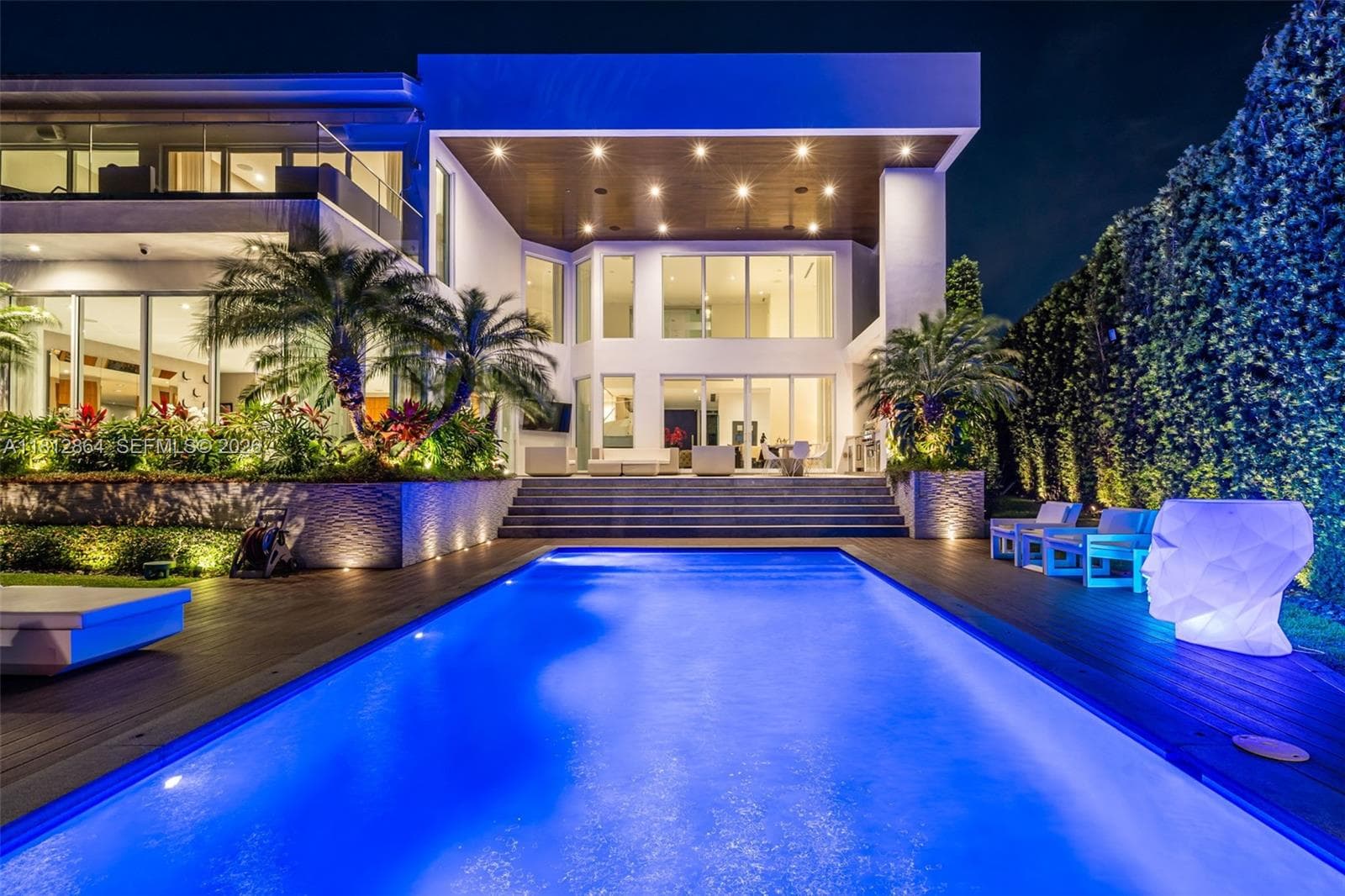 420 Island Dr, Key Biscayne FL 33149 — 69