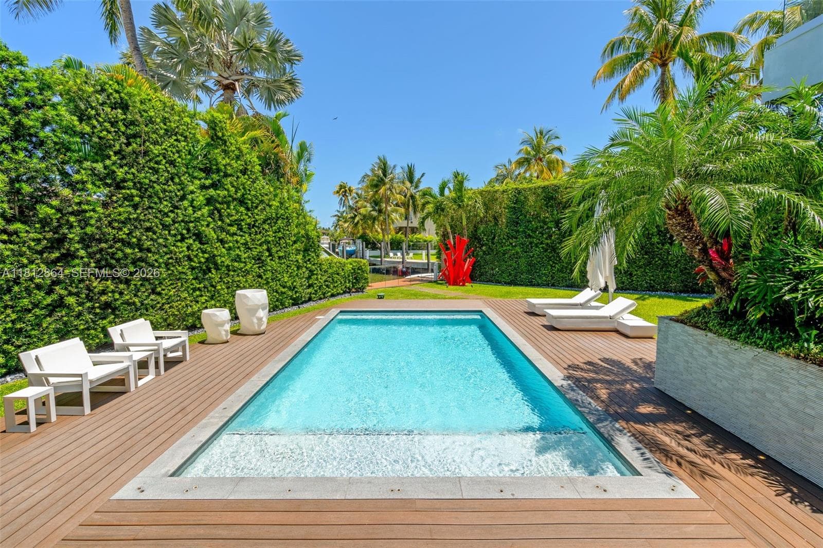 420 Island Dr, Key Biscayne FL 33149 — 49