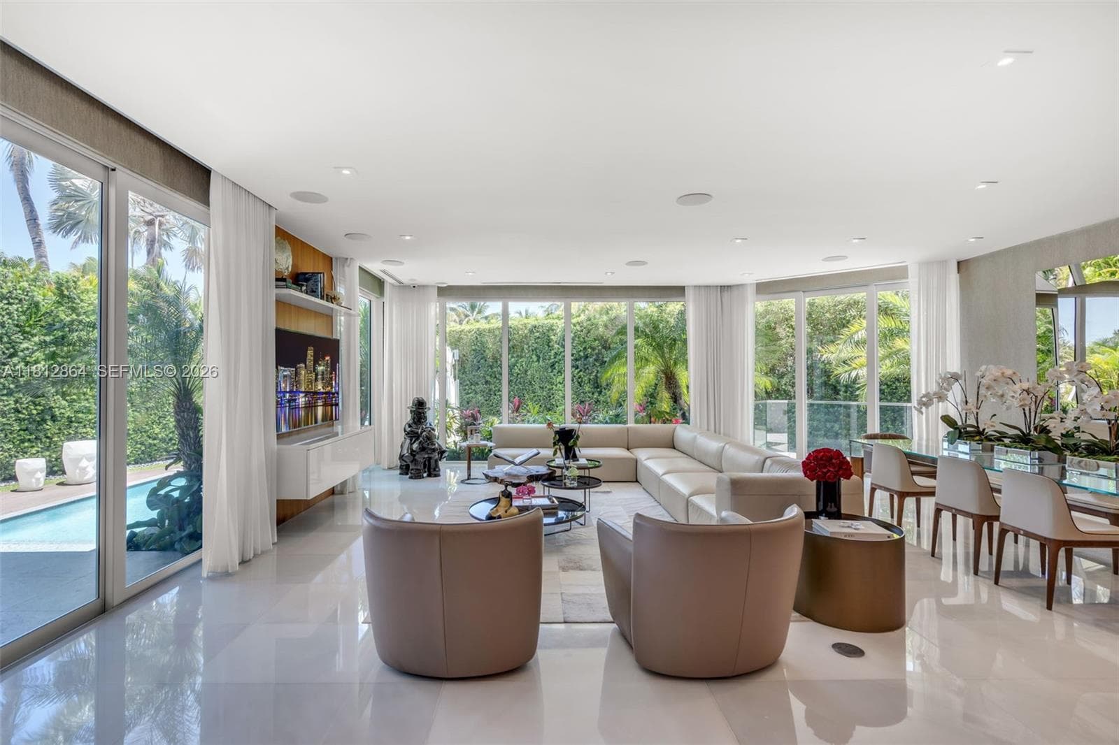 420 Island Dr, Key Biscayne FL 33149 — 18