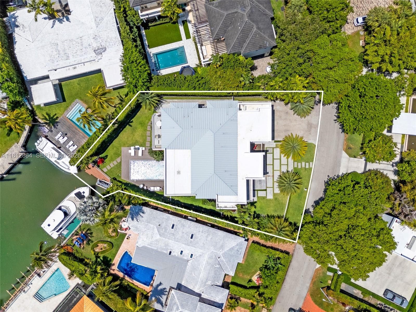 420 Island Dr, Key Biscayne FL 33149 — 83