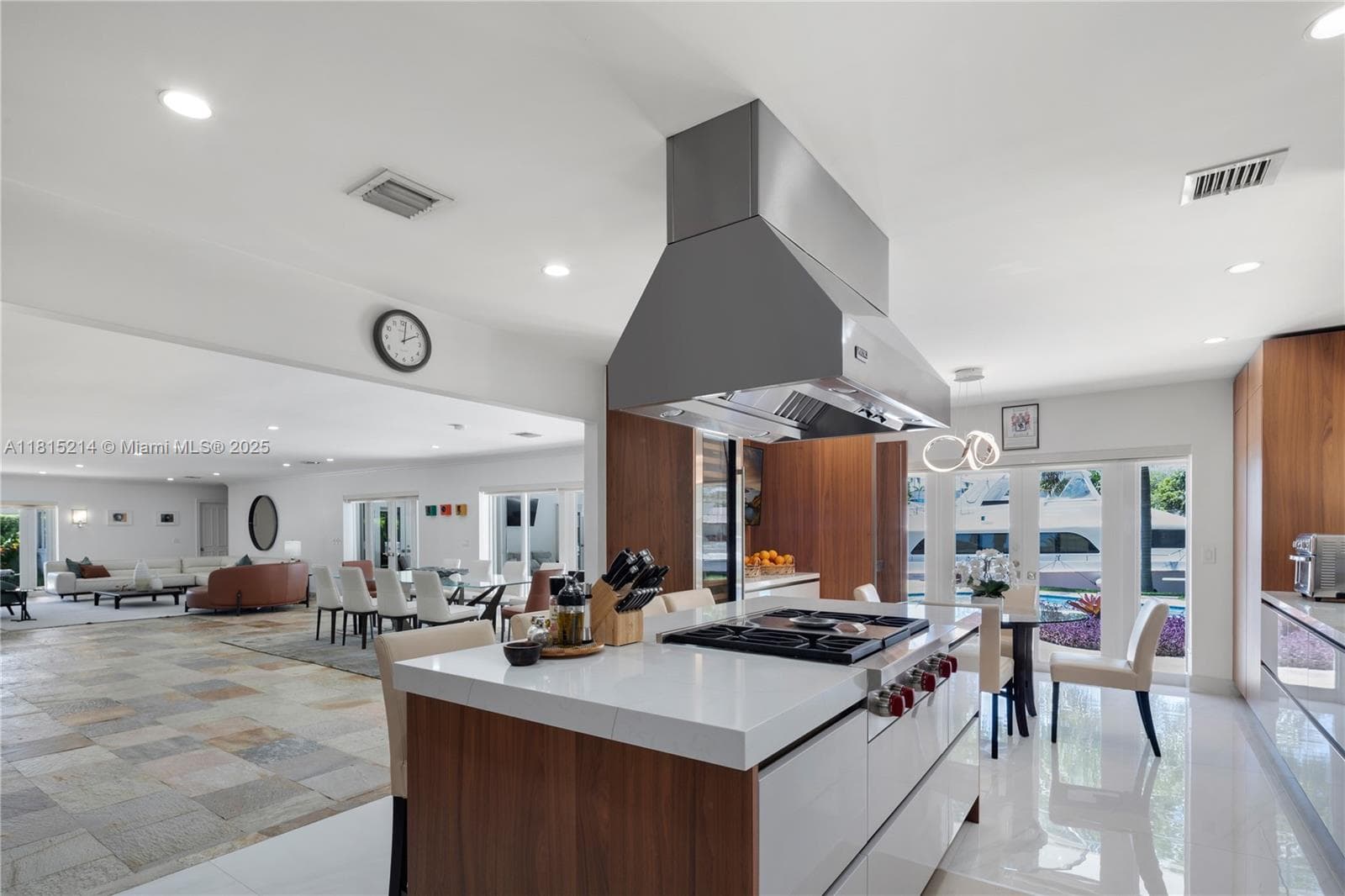 435 Marquesa Dr, Coral Gables FL 33156 — 14