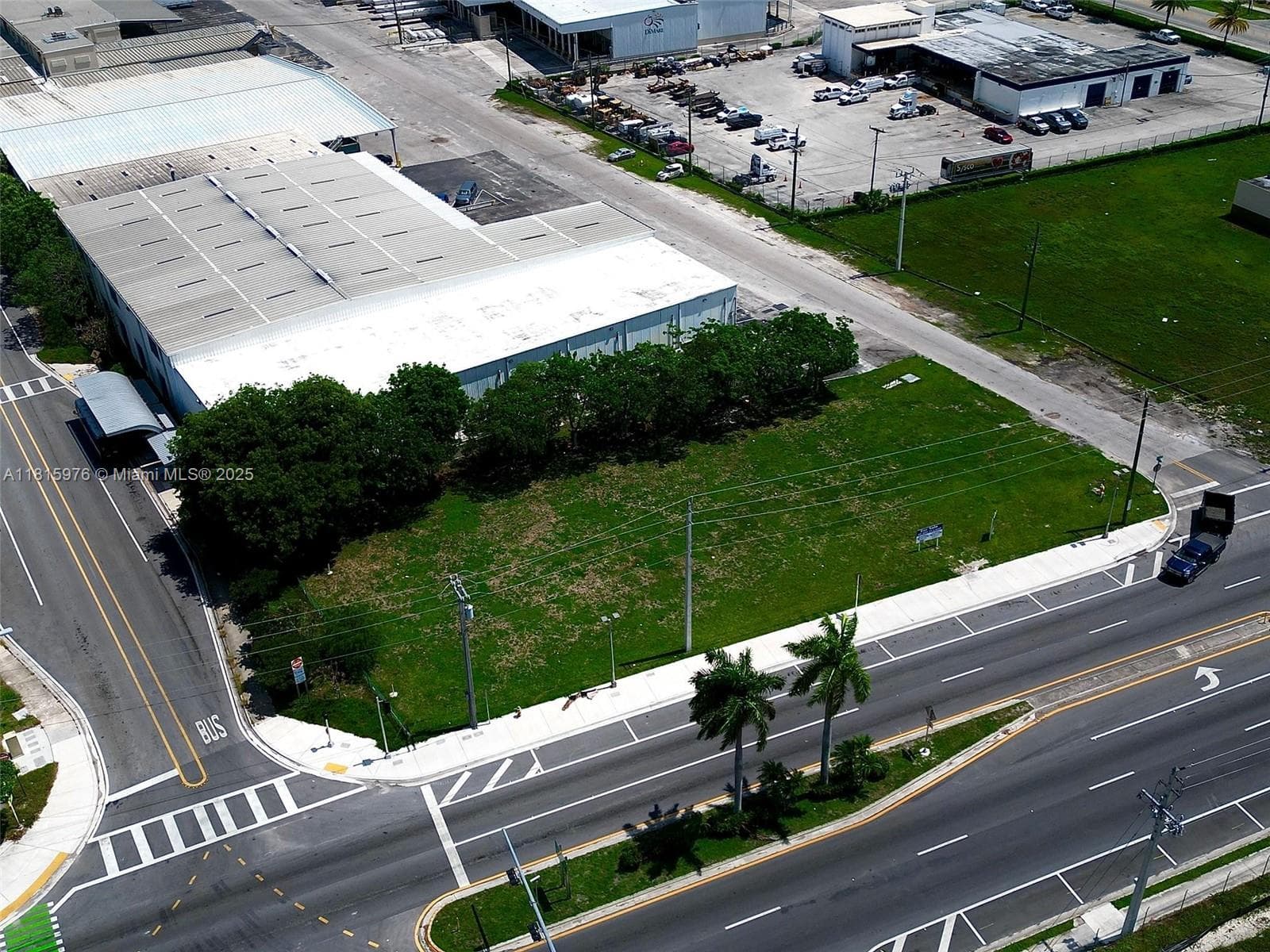 100 W Palm Drive, Florida City FL 33034 — 1