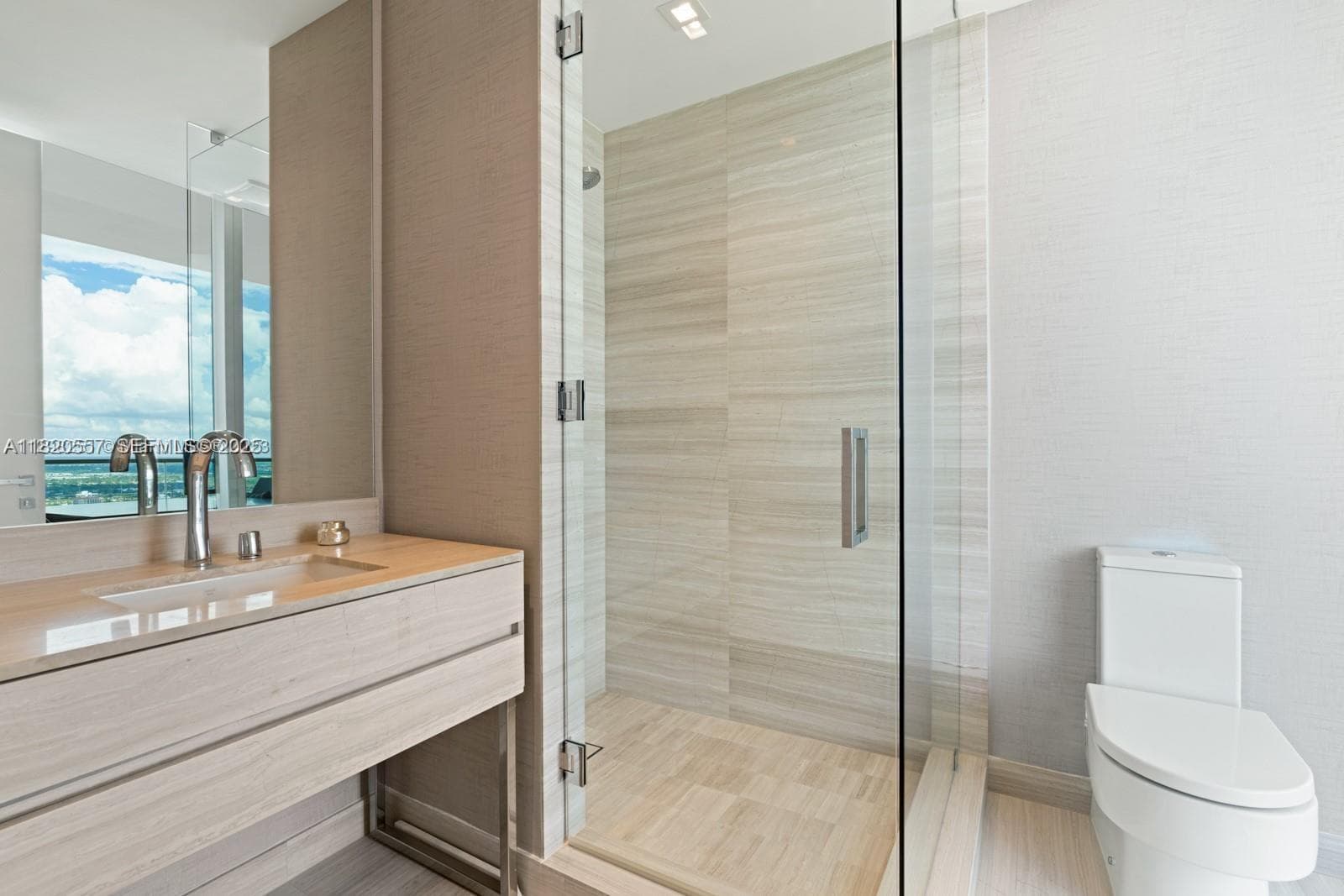 18975 Collins Ave # 22, Sunny Isles Beach FL 33160 — 22