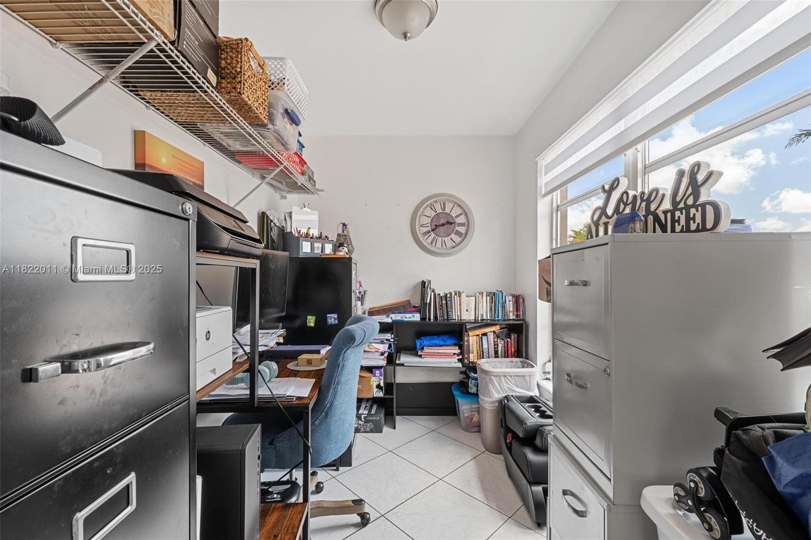 230 W 47th St, Hialeah FL 33012 — 25