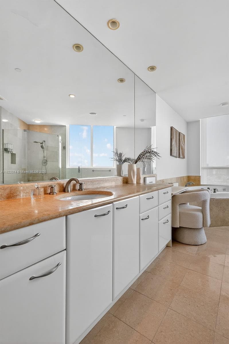 20155 NE 38th Ct # 2201, Aventura FL 33180 — 46