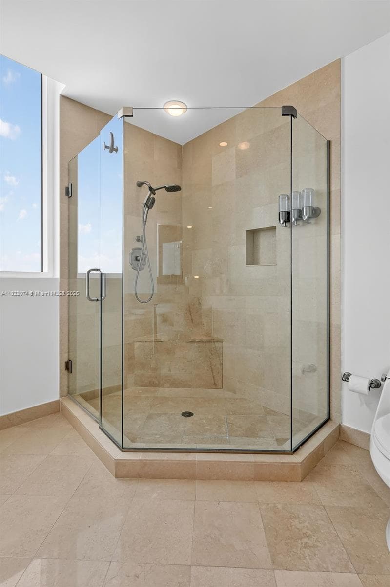 20155 NE 38th Ct # 2201, Aventura FL 33180 — 48