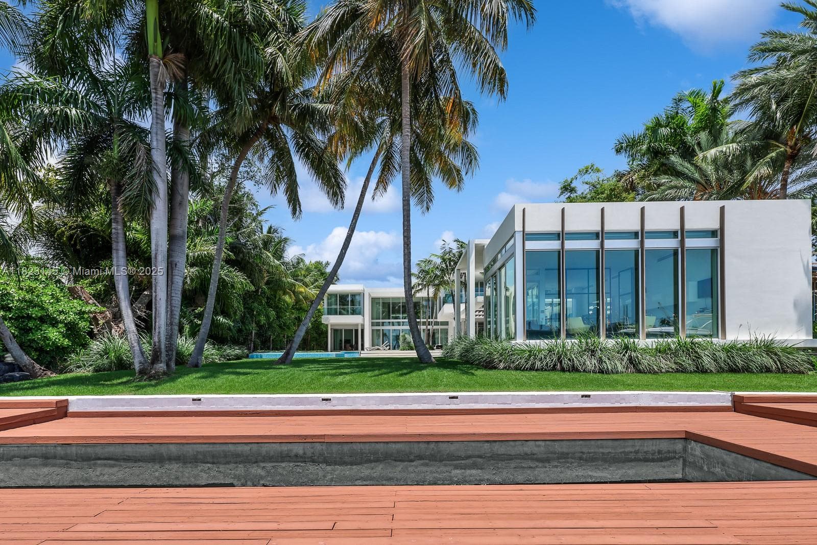 30 Palm Ave, Miami Beach FL 33139 — 72