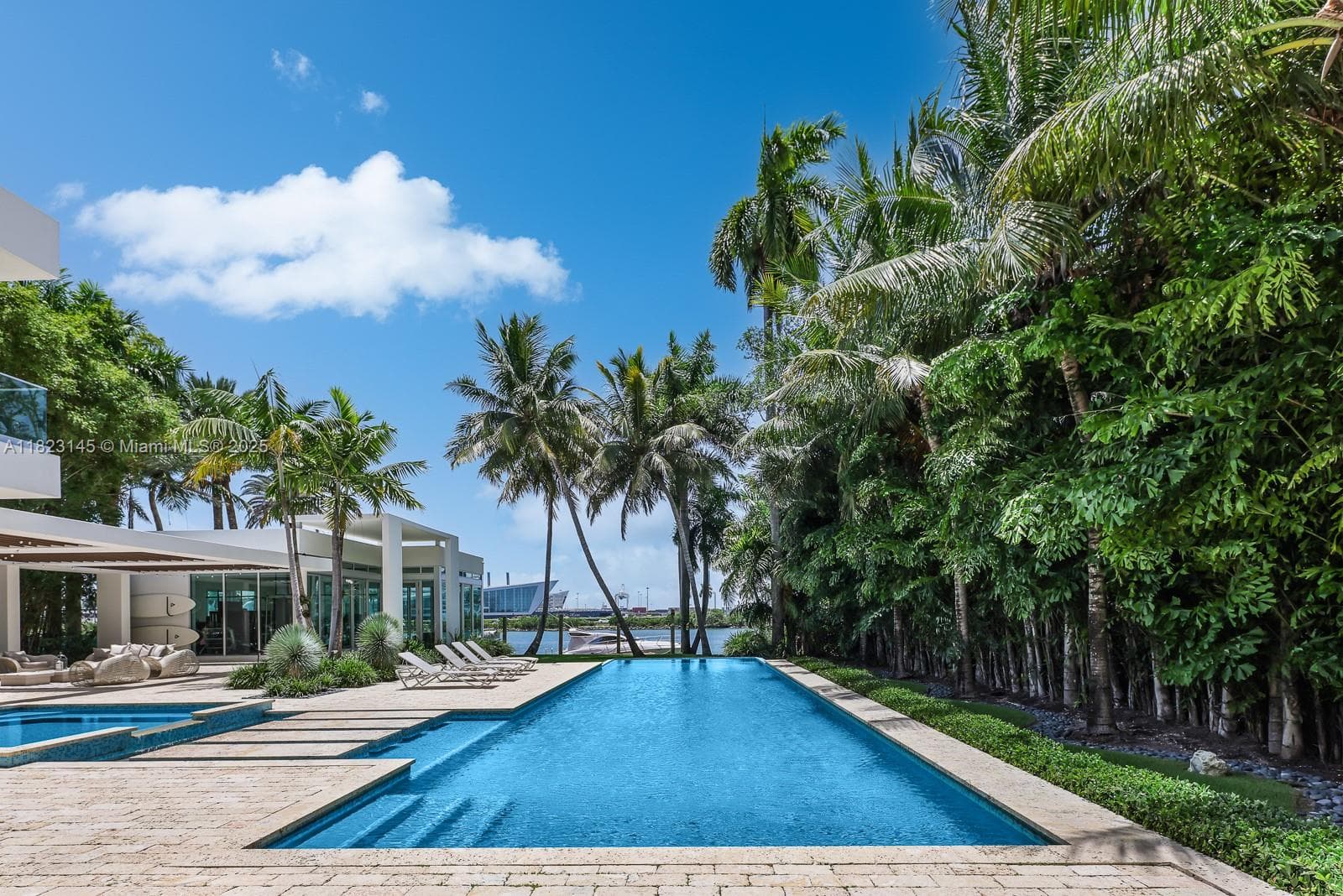 30 Palm Ave, Miami Beach FL 33139 — 61