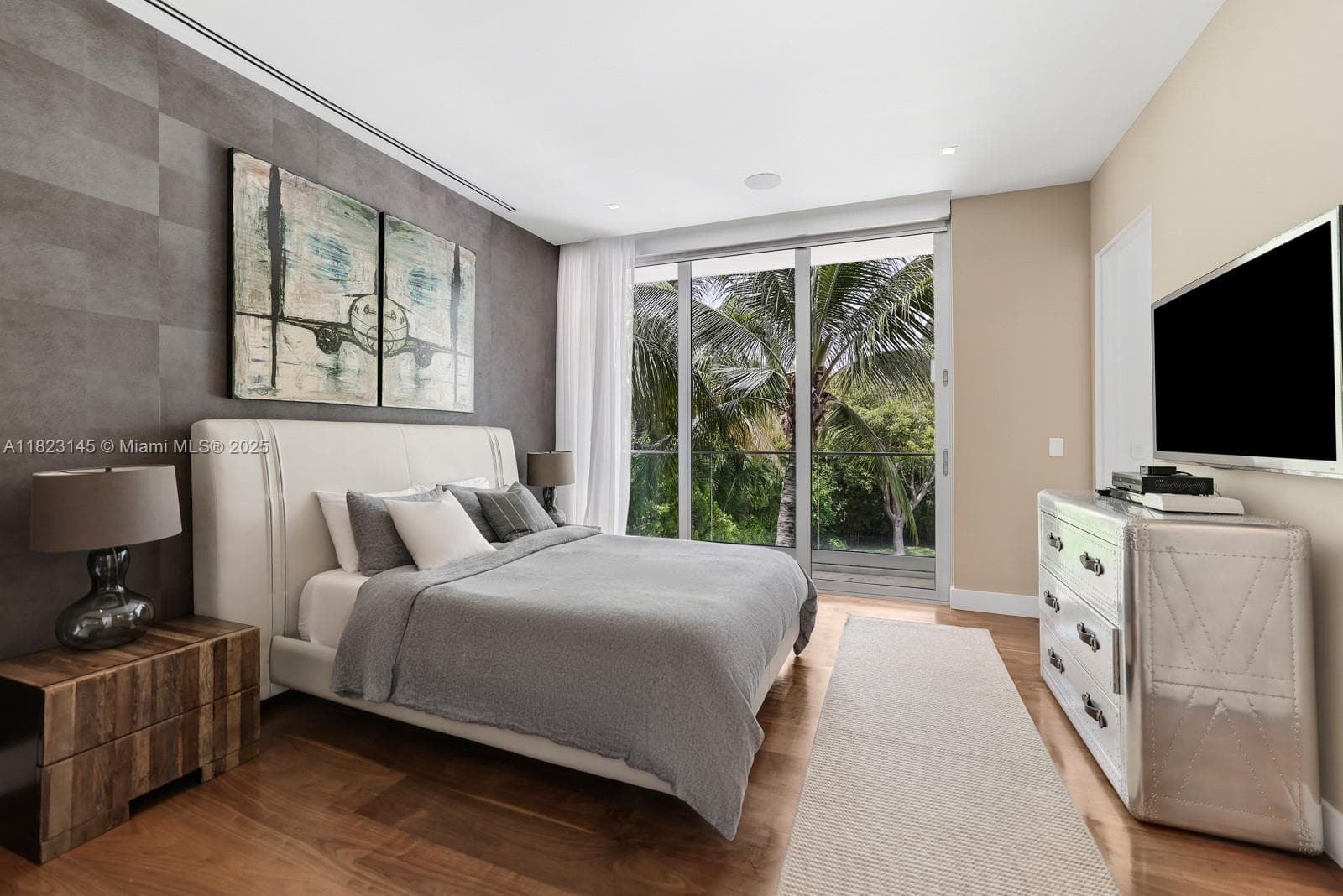 30 Palm Ave, Miami Beach FL 33139 — 45