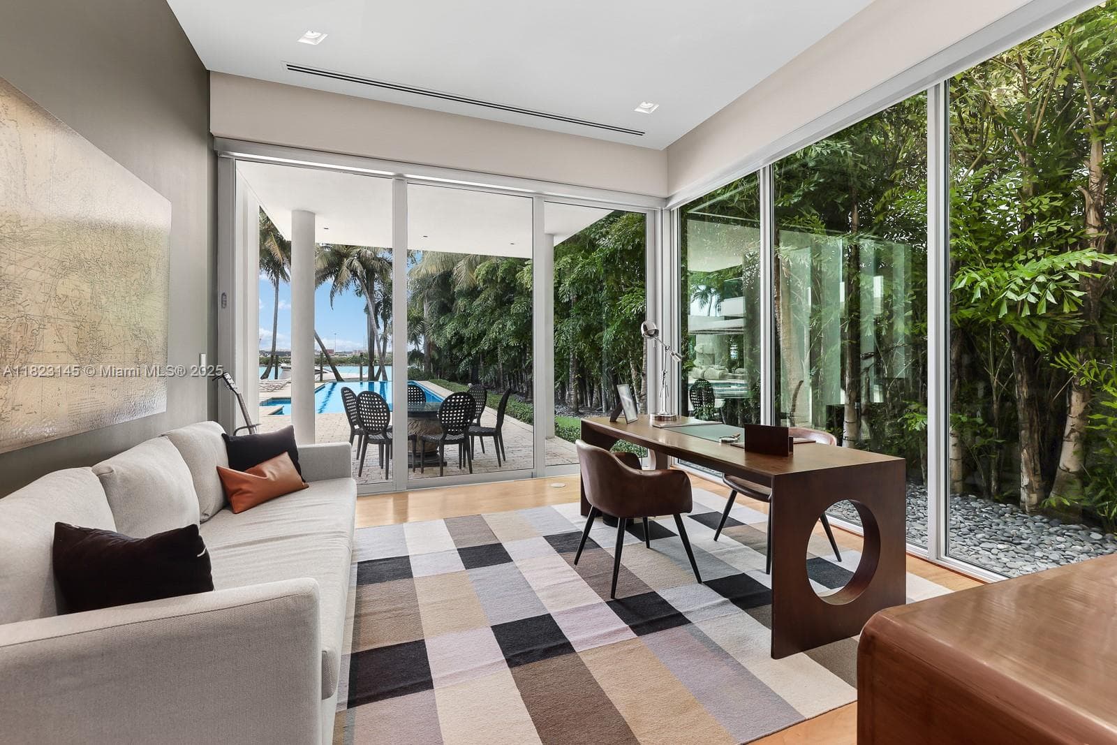 30 Palm Ave, Miami Beach FL 33139 — 54