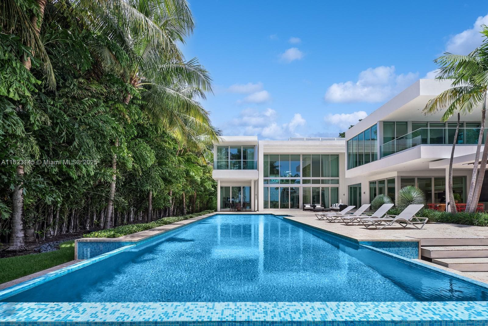 30 Palm Ave, Miami Beach FL 33139 — 64