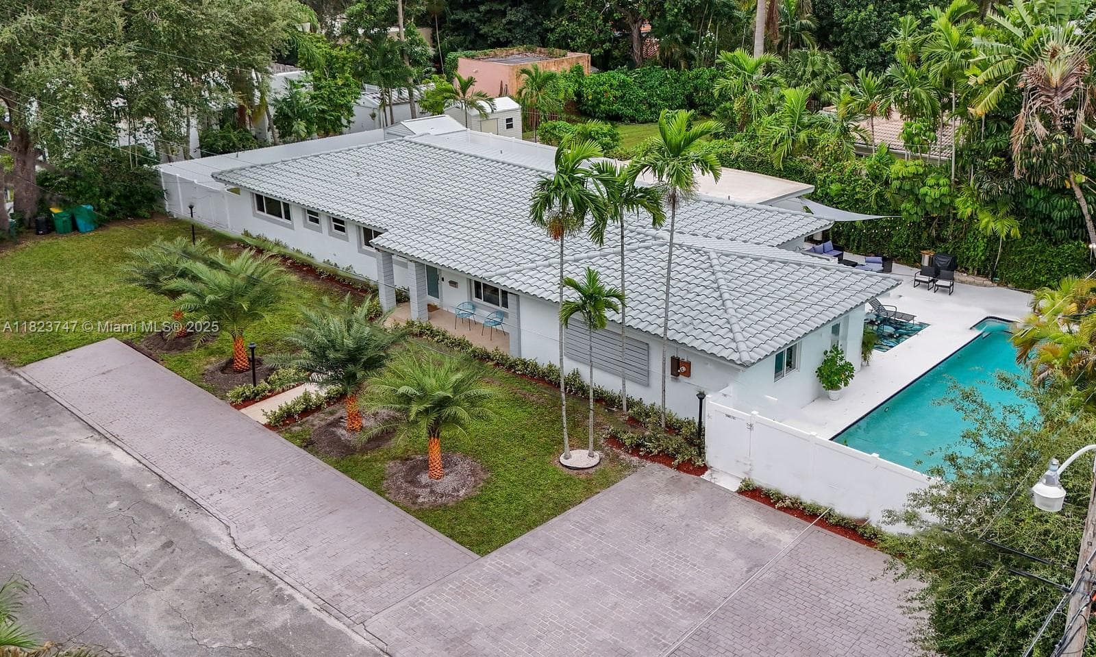 11530 NE 7th Ave, Biscayne Park FL 33161 — 59