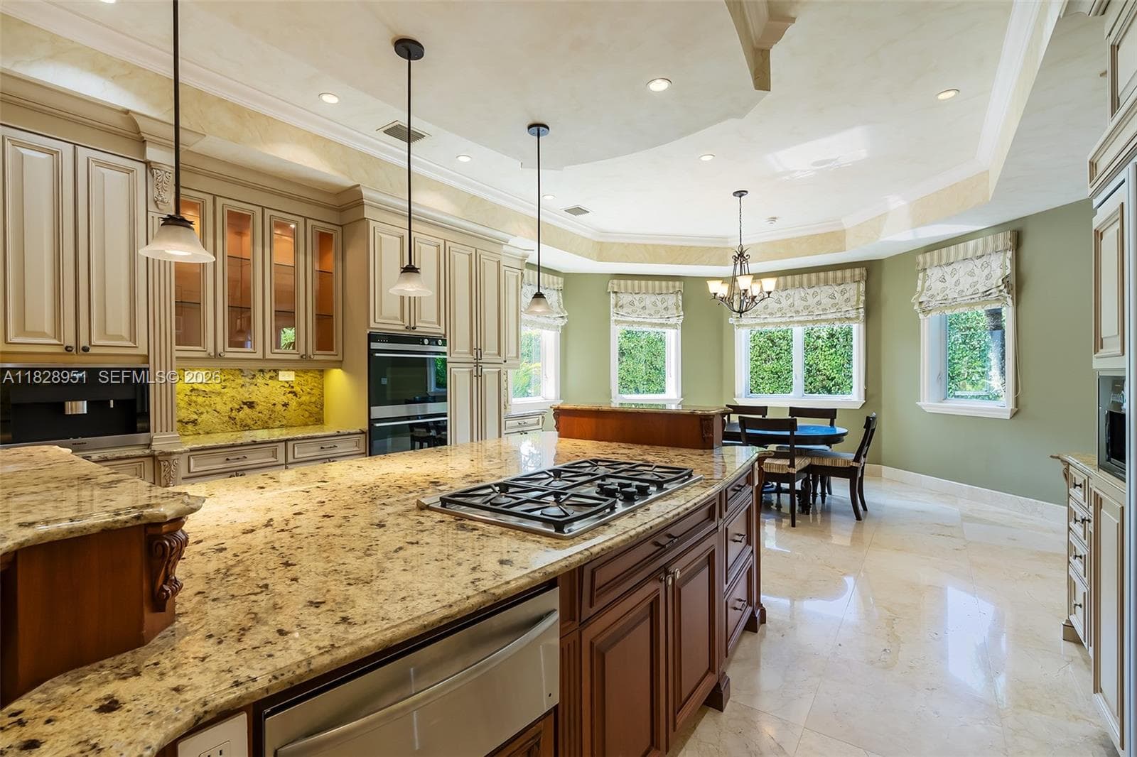 10851 SW 63rd Ave, Pinecrest FL 33156 — 23