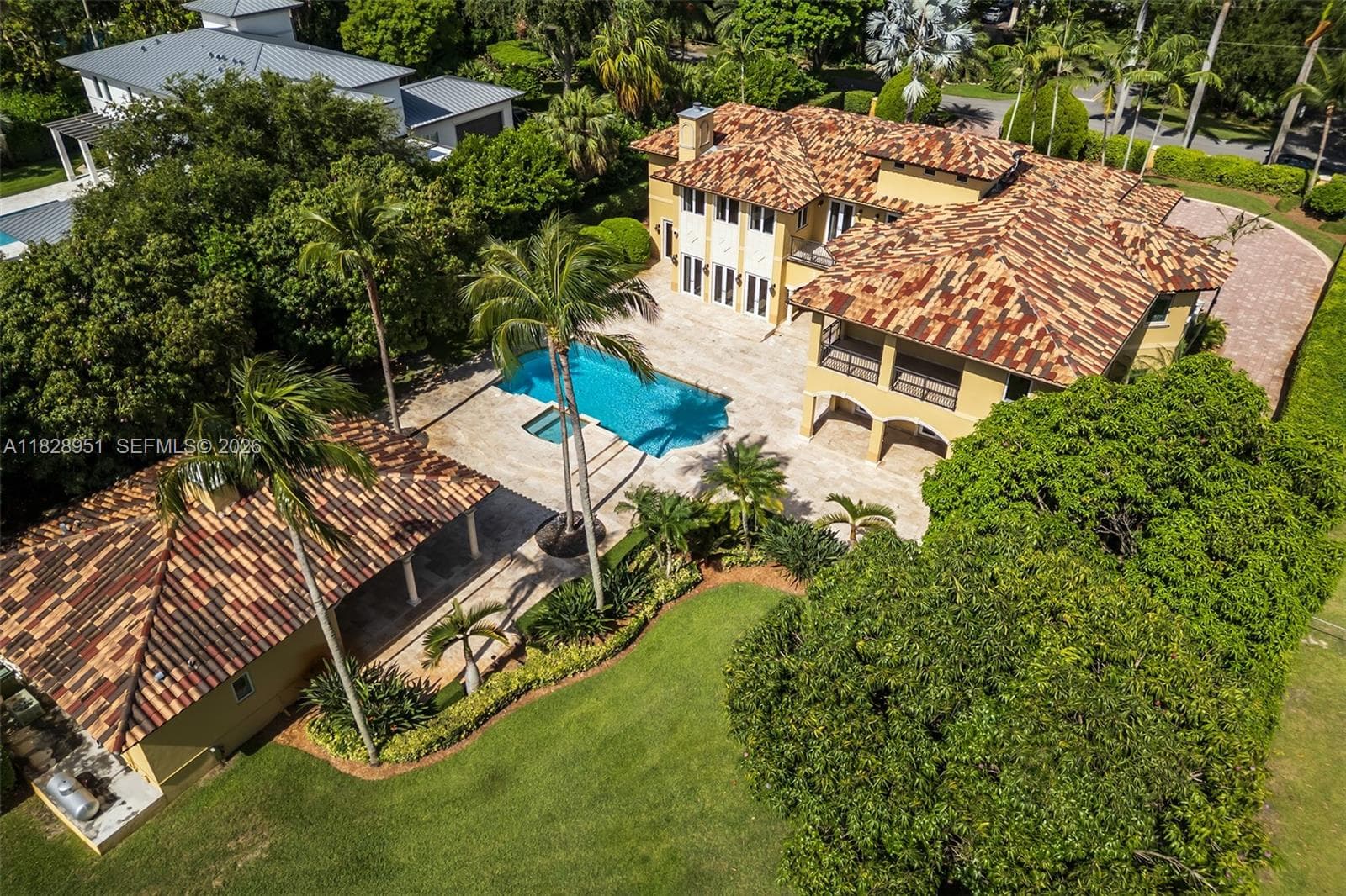 10851 SW 63rd Ave, Pinecrest FL 33156 — 33