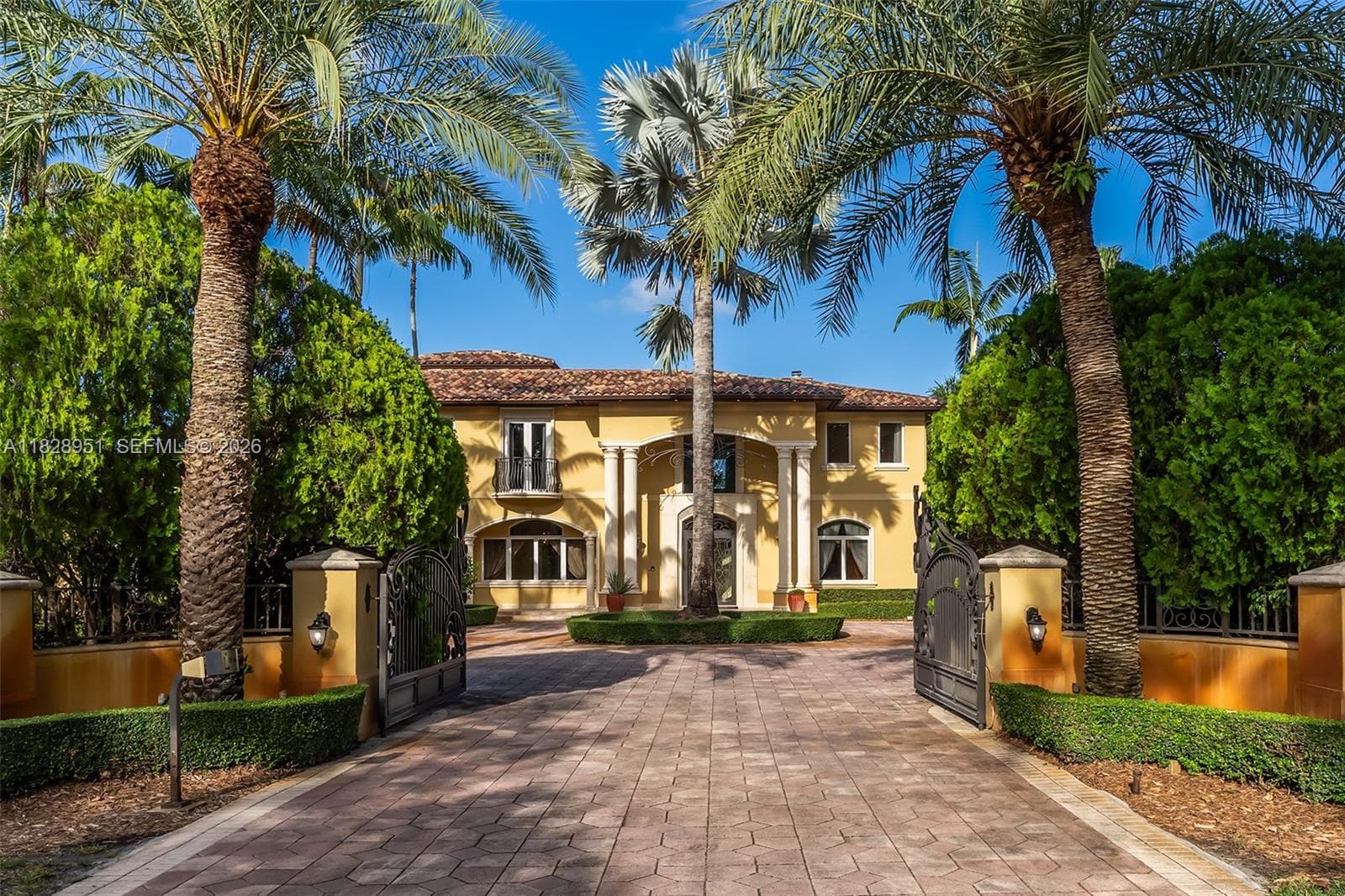 10851 SW 63rd Ave, Pinecrest FL 33156 — 4