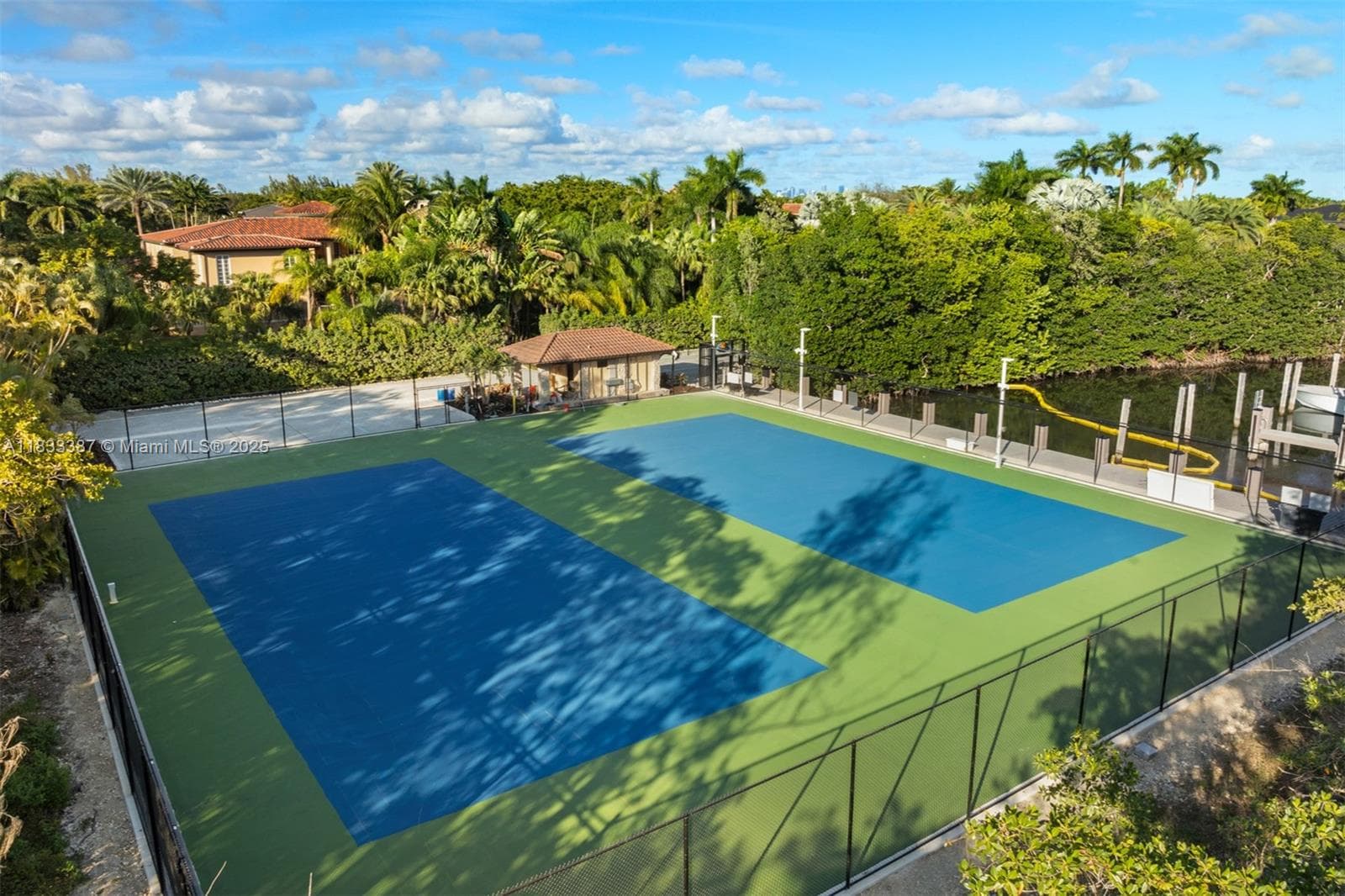 9490 Old Cutler Ln, Coral Gables FL 33156 — 23