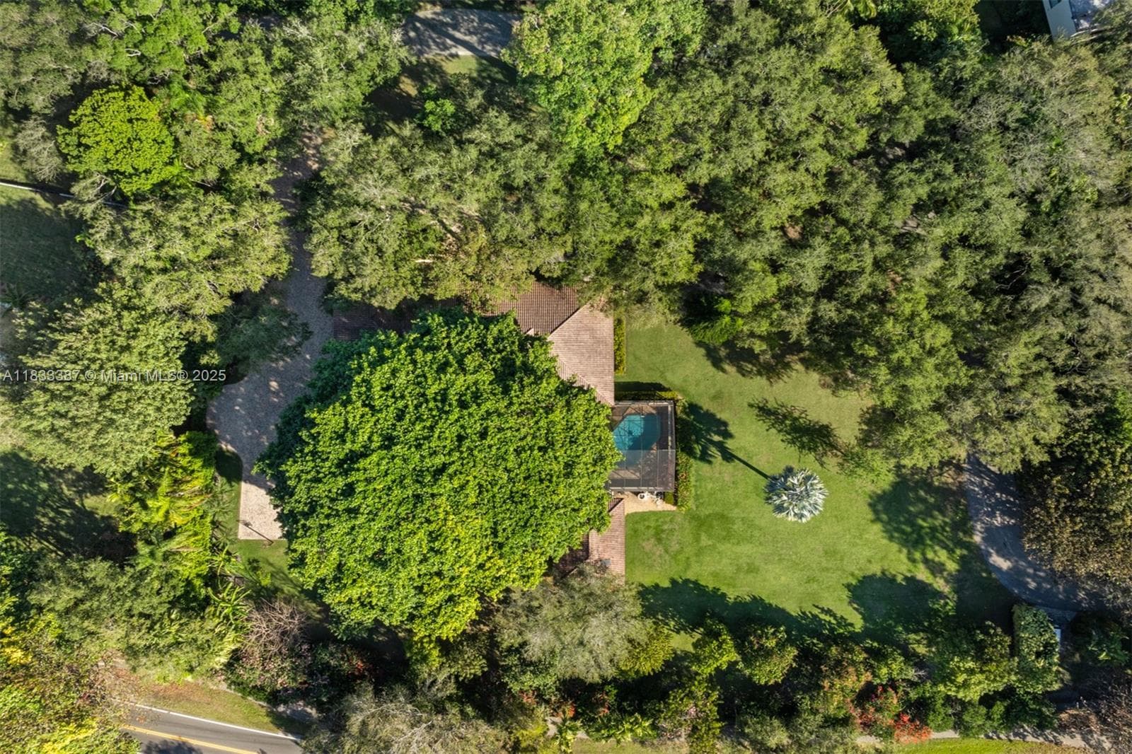 9490 Old Cutler Ln, Coral Gables FL 33156 — 20