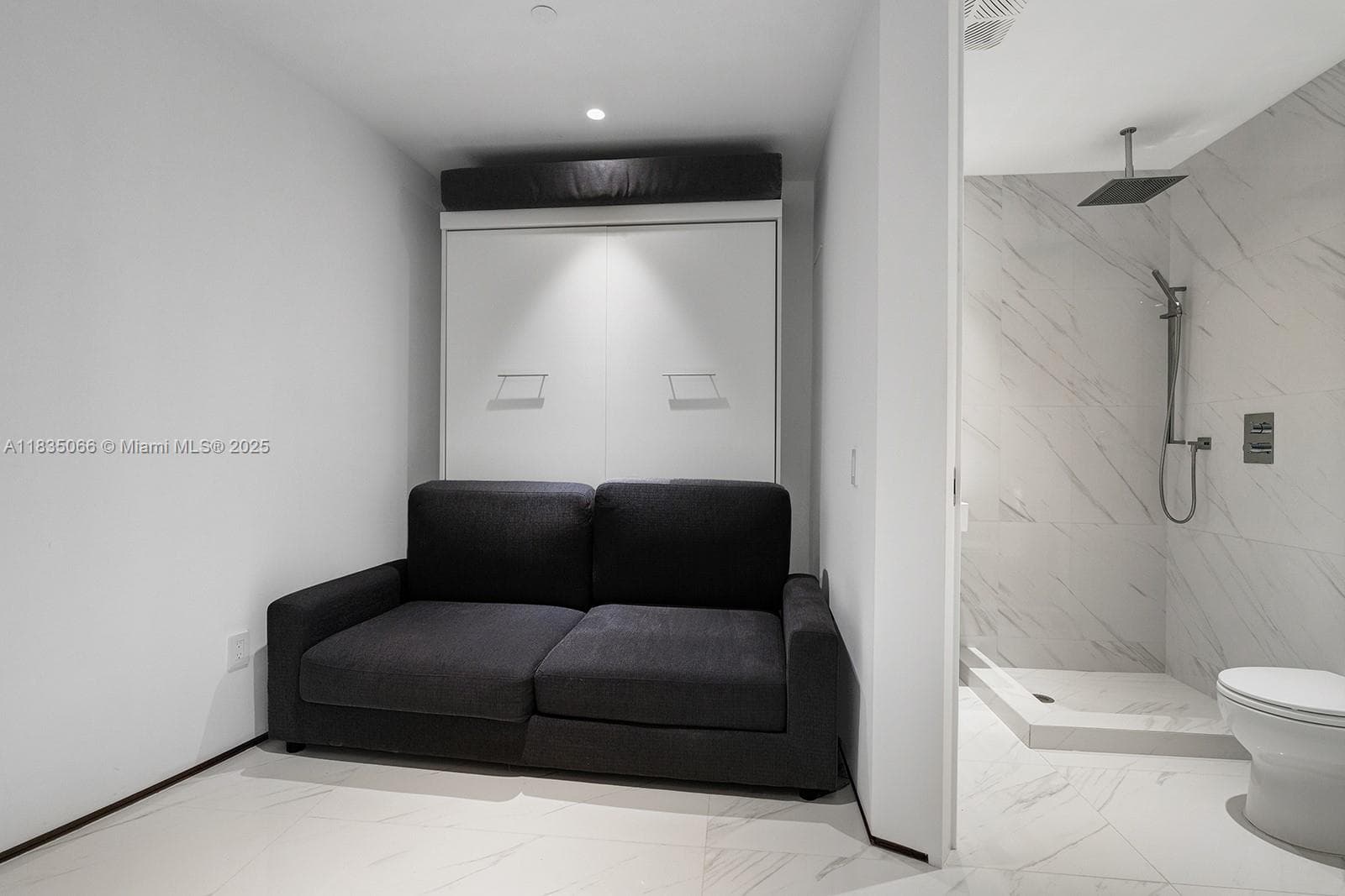 18555 Collins Ave # 2701, Sunny Isles Beach FL 33160 — 26