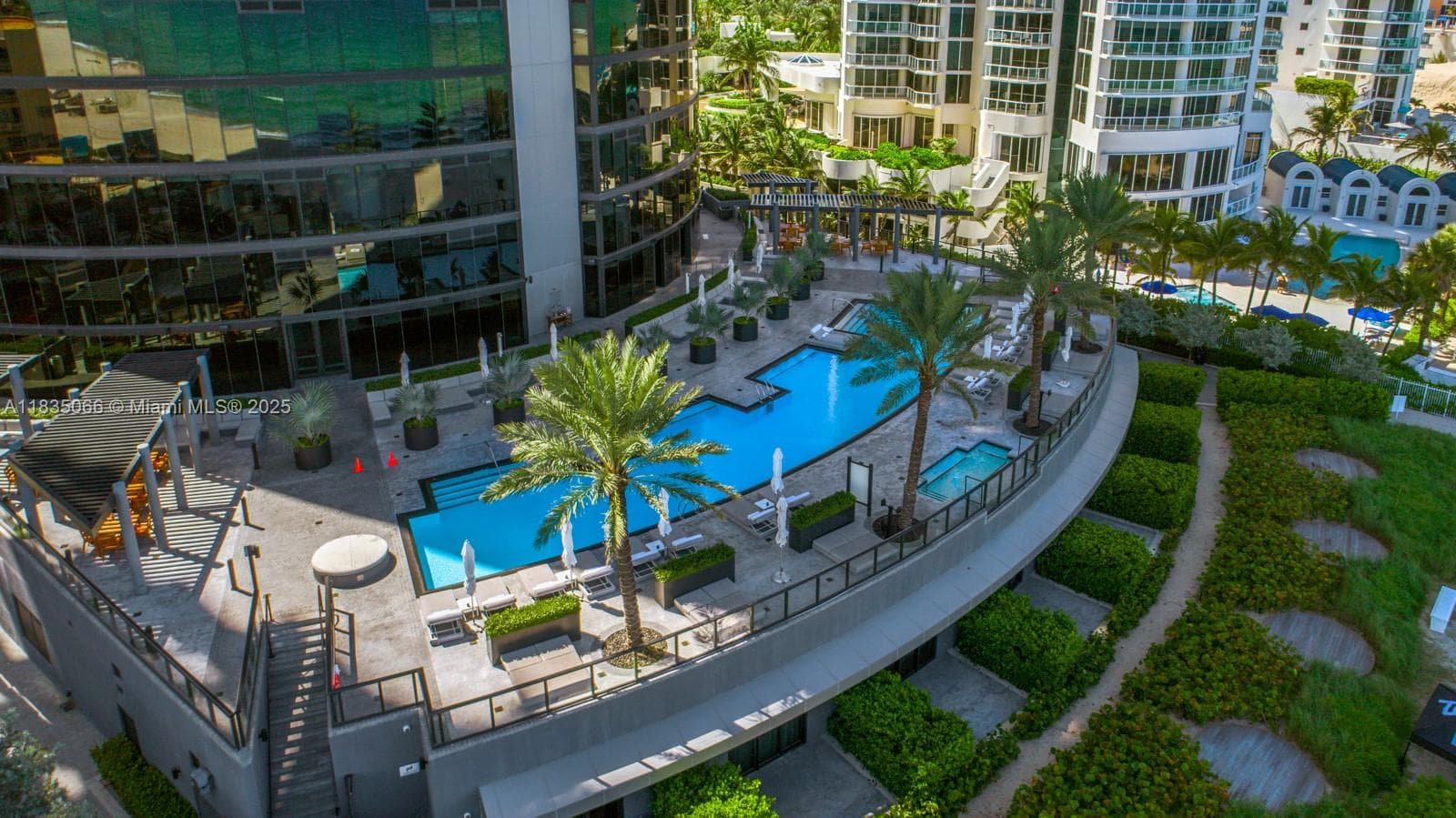 18555 Collins Ave # 2701, Sunny Isles Beach FL 33160 — 61