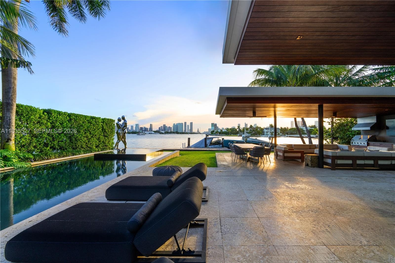 126 W San Marino Dr, Miami Beach FL 33139 — 13