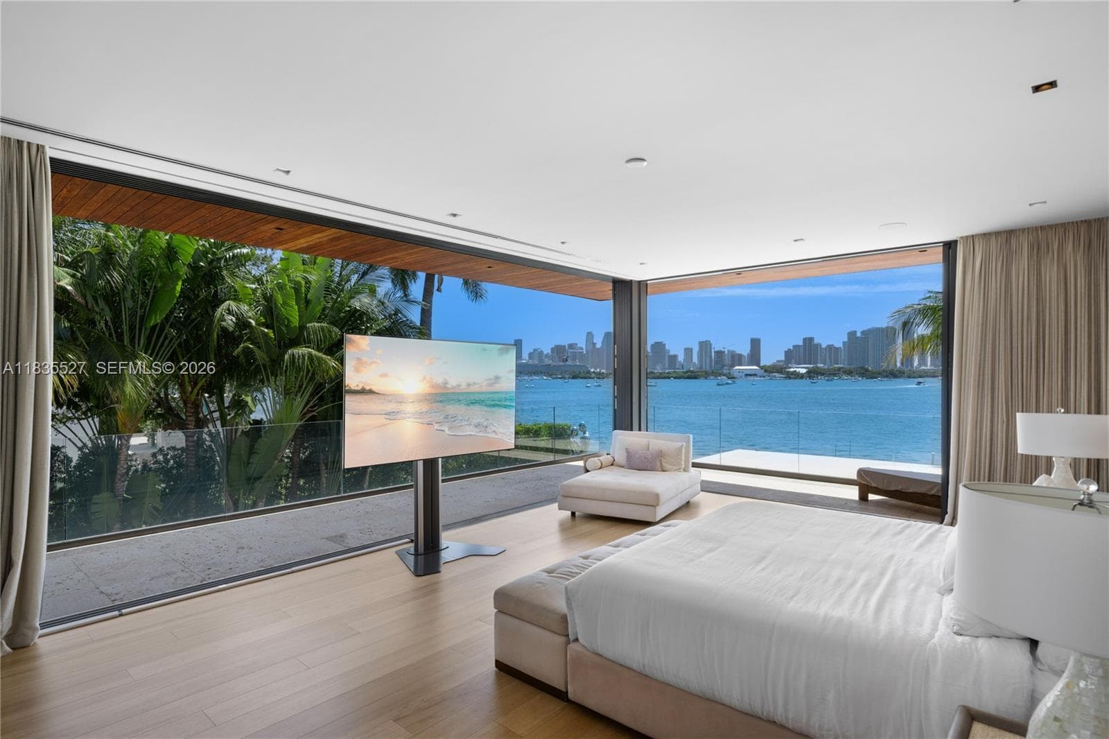 126 W San Marino Dr, Miami Beach FL 33139 — 10