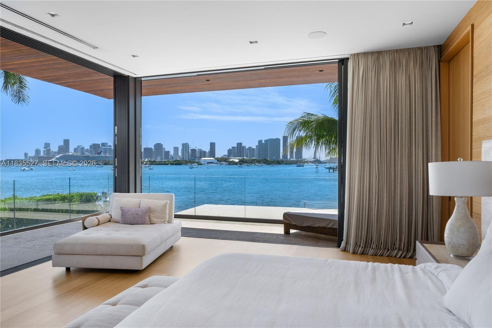 126 W San Marino Dr, Miami Beach FL 33139 — 44