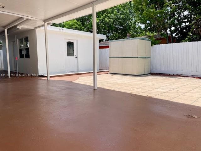 330 W 40th Pl, Hialeah FL 33012 — 17