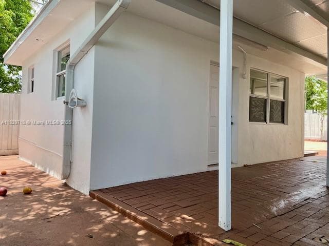 330 W 40th Pl, Hialeah FL 33012 — 18