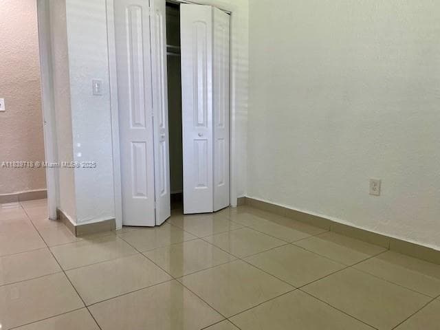 330 W 40th Pl, Hialeah FL 33012 — 8