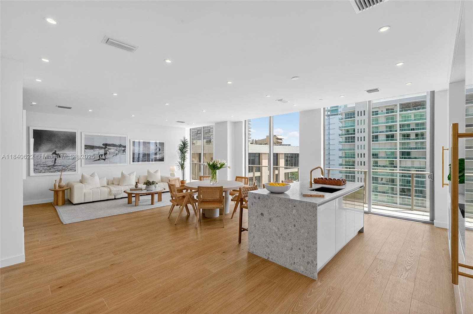 2655 S Bayshore Dr # 1401, Miami FL 33133 — 28