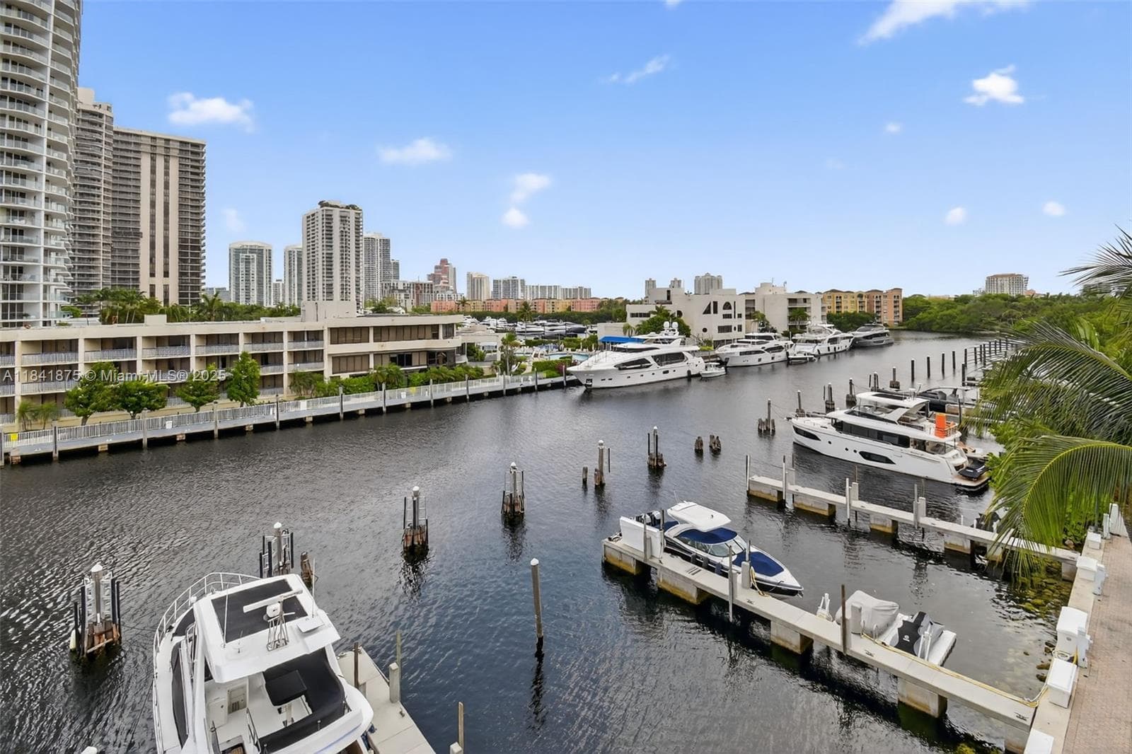 19925 NE 39th PL Boat Slip #14, Aventura FL 33180 — 1