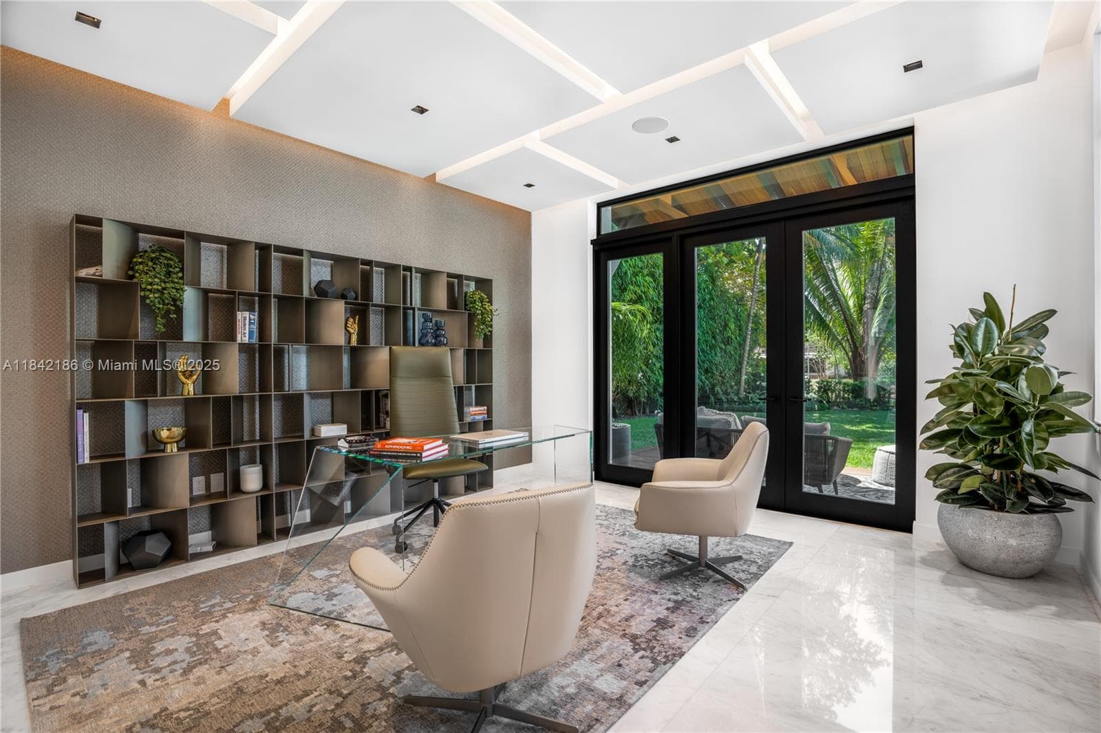 4241 Palm Ln, Miami FL 33137 — 12
