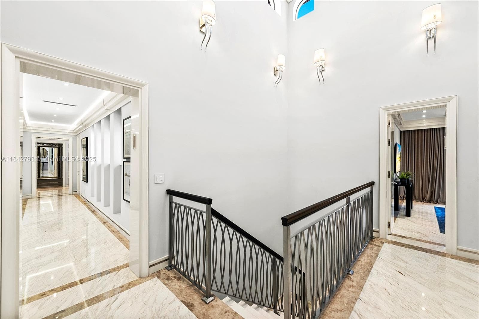 498 N Parkway Pkwy, Golden Beach FL 33160 — 60