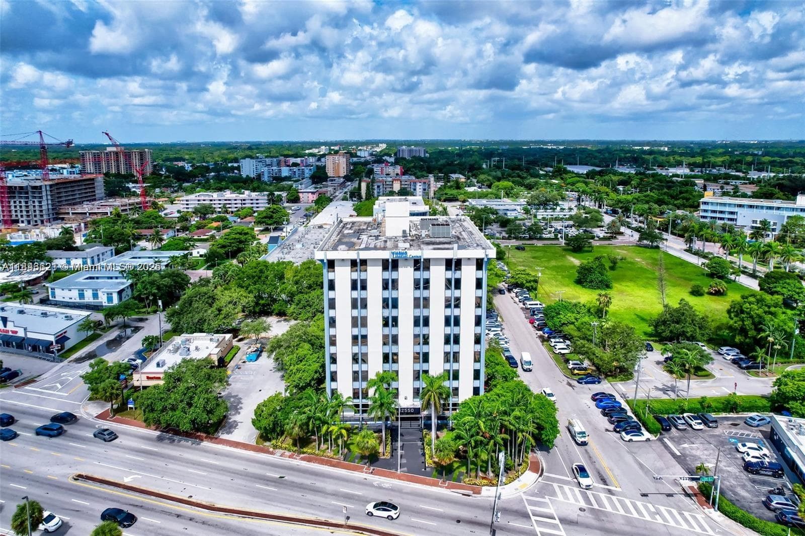 12550 Biscayne Blvd # 11, North Miami FL 33181 — 17