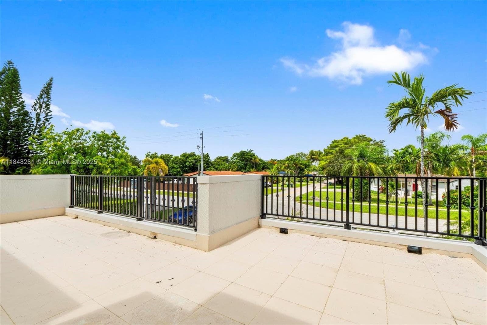 5045 SW 67th Ave, South Miami FL 33155 — 49