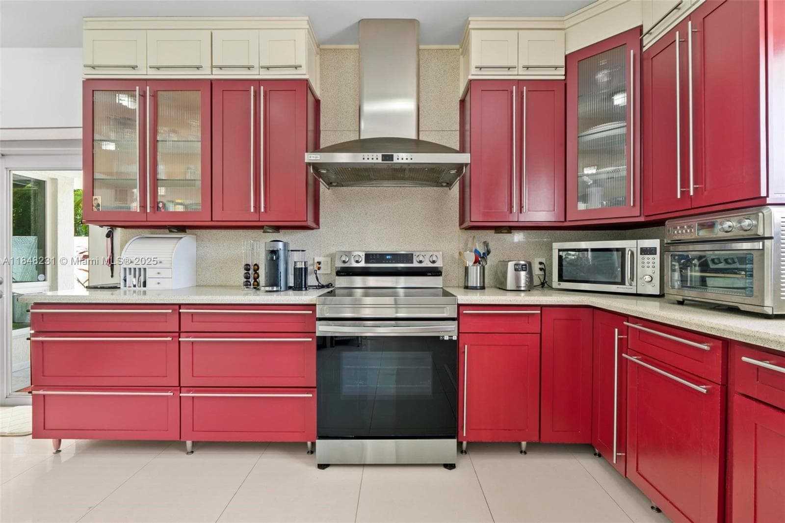 5045 SW 67th Ave, South Miami FL 33155 — 14