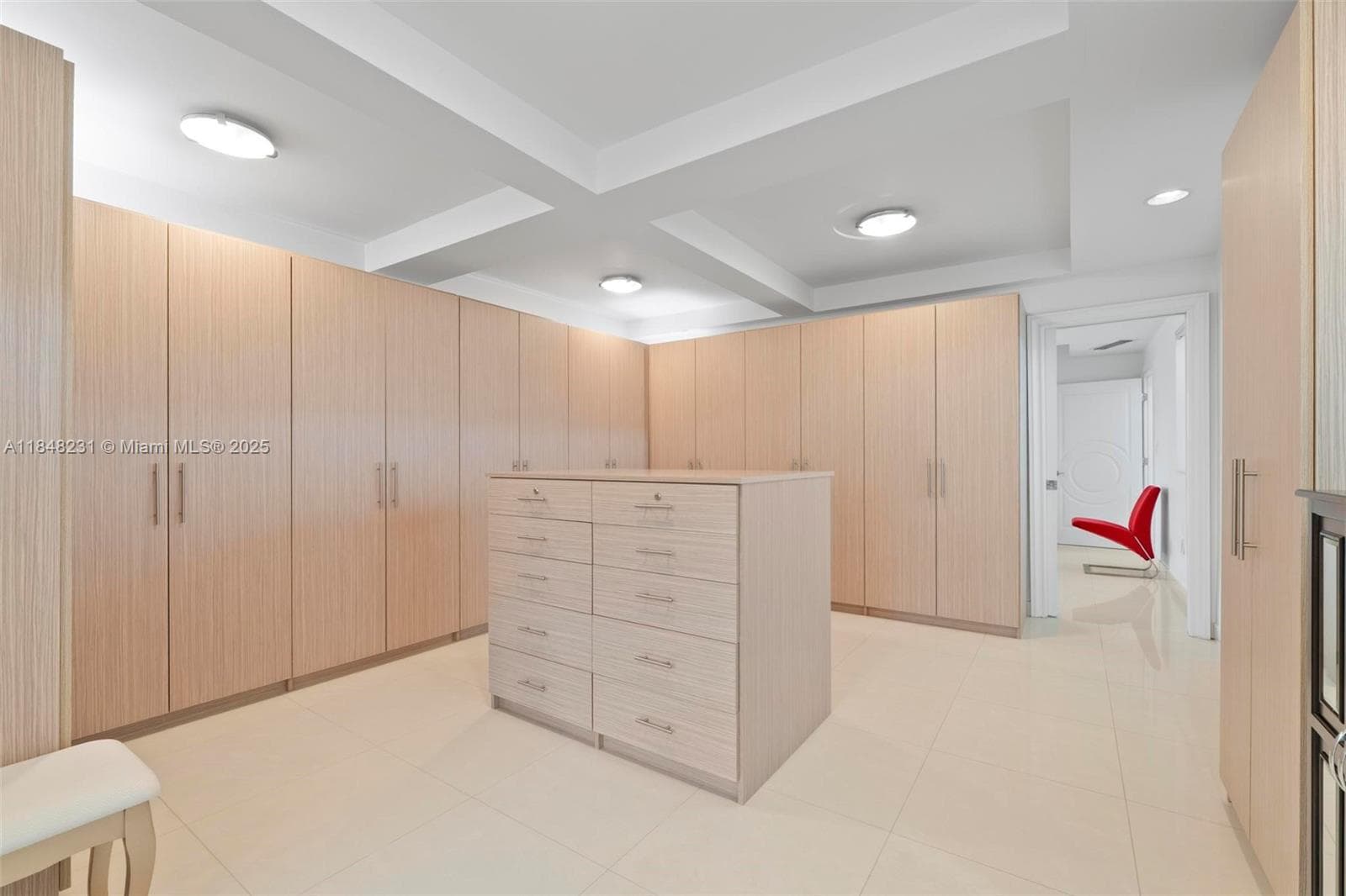 5045 SW 67th Ave, South Miami FL 33155 — 41