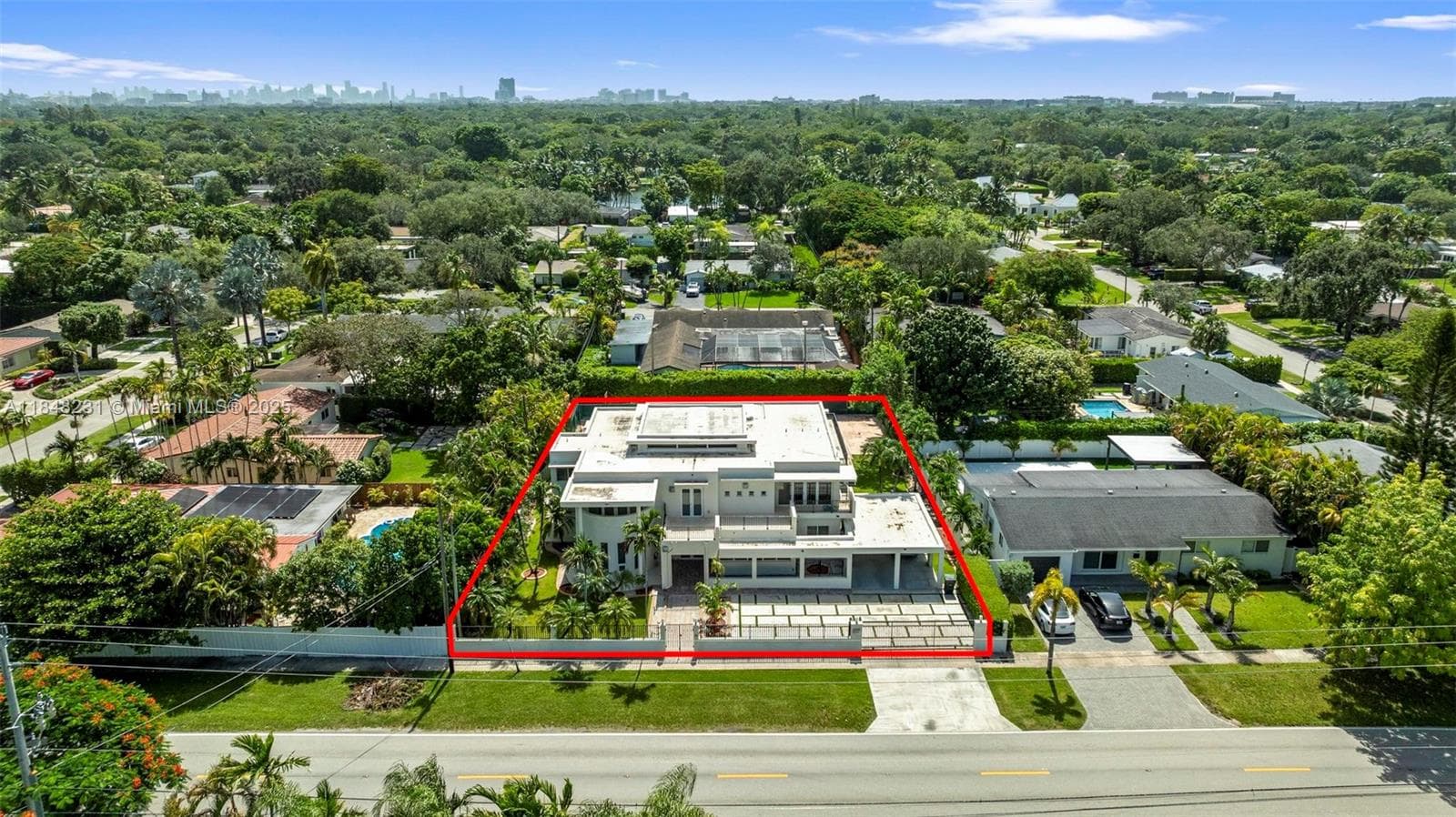 5045 SW 67th Ave, South Miami FL 33155 — 50