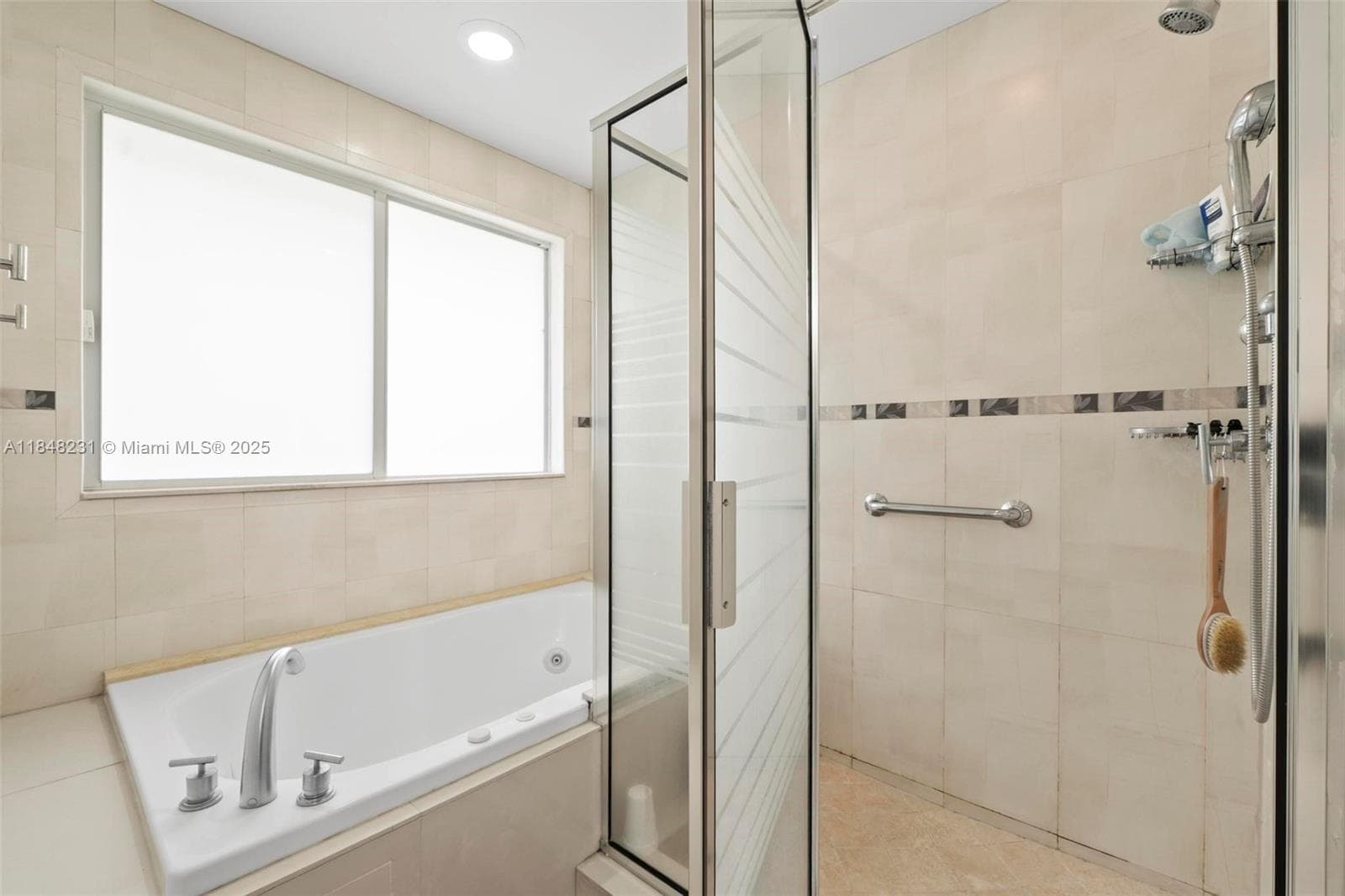 5045 SW 67th Ave, South Miami FL 33155 — 37