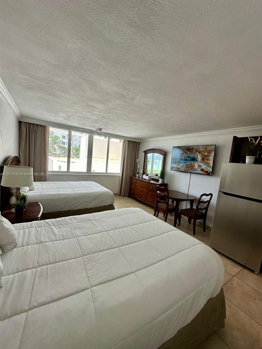 19201 Collins Ave # 108, Sunny Isles Beach FL 33160 — 16