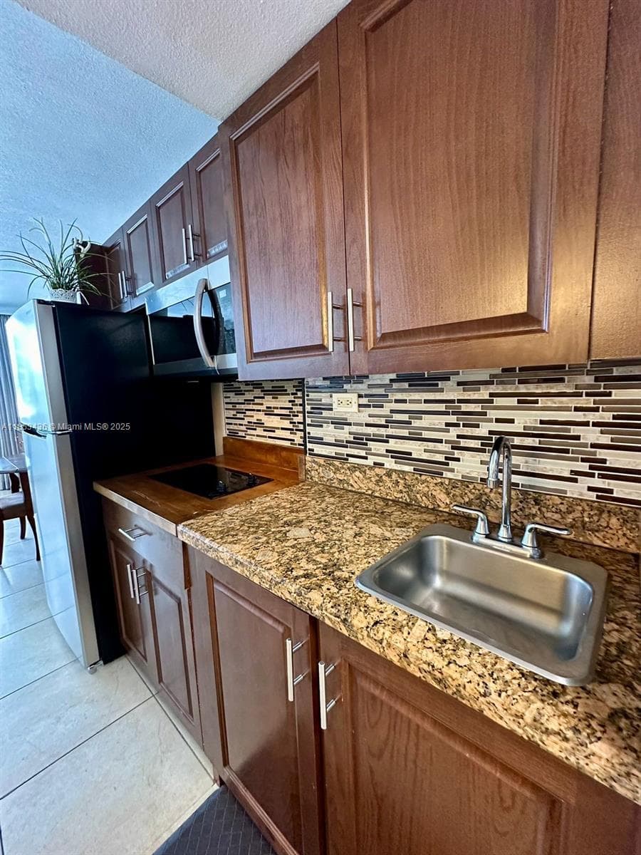 19201 Collins Ave # 108, Sunny Isles Beach FL 33160 — 3
