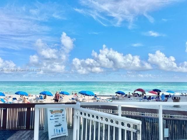 19201 Collins Ave # 108, Sunny Isles Beach FL 33160 — 24