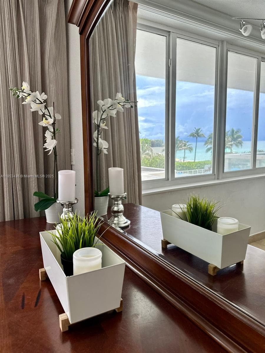 19201 Collins Ave # 108, Sunny Isles Beach FL 33160 — 14