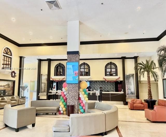 19201 Collins Ave # 108, Sunny Isles Beach FL 33160 — 19