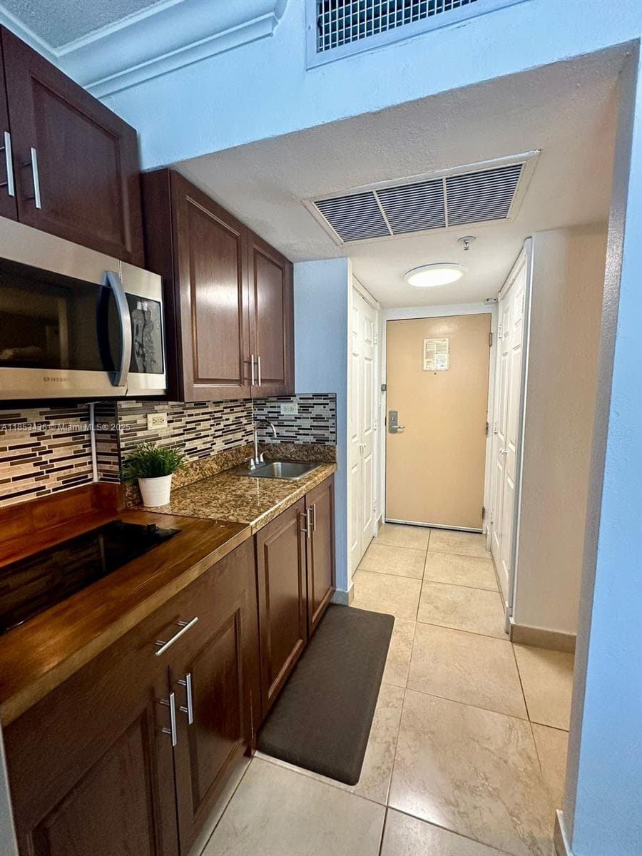 19201 Collins Ave # 108, Sunny Isles Beach FL 33160 — 4