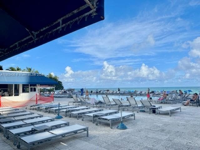 19201 Collins Ave # 108, Sunny Isles Beach FL 33160 — 25