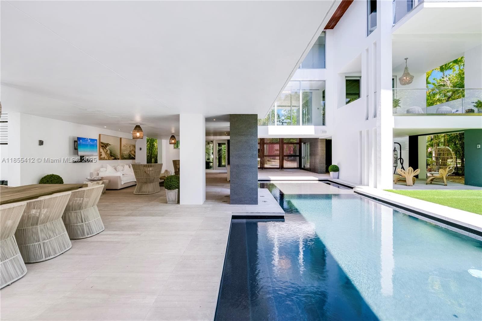 545 SABAL PALM, Key Biscayne FL 33149 — 62
